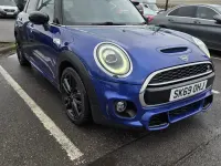 Używany Mini Cooper S Hatch 2019 Niebieski Hatchback