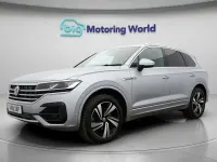 Używany VW Touareg R-line 286 KM (210 kW) 2019 Srebrny SUV