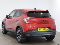 Used Renault Captur Evolution 143 HP (105 kW) 2024 Red SUV