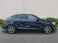 Usado Renault Arkana Version S 140 HP (102 kW) 2022 Preto SUV