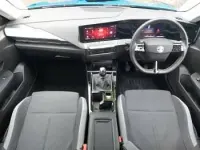 Used Vauxhall Astra Design Edition 110 HP (80 kW) 2023 Blue Hatchback
