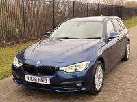 Usado BMW 330 M Sport 2019 Azul Familiar
