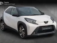 Used Toyota Aygo X 72 HP (52 kW) 2023 White SUV