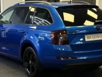 Used Skoda Octavia Sport 150 HP (110 kW) 2017 Blue Estate