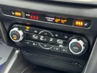 Usado Mazda 3 120 CV (88 kW) 2017 Negro Utilitario