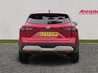 Used Nissan Qashqai N-Connecta 155 HP (114 kW) 2022 Red SUV