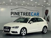 Used Audi A3 Sport 110 HP (80 kW) 2014 White Hatchback
