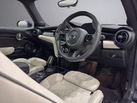 Used Mini Cooper SE Hatch 135 kW (184 HP) 2022 Black Hatchback