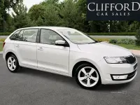 Used Skoda Rapid SE 90 HP (66 kW) 2017 Silver Hatchback