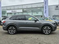Usado VW Touareg Black Edition 231 HP (169 kW) 2023 Cinzento SUV
