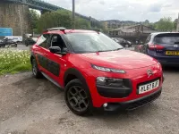 Used Citroën C4 Cactus Feel 82 HP (60 kW) 2018 Red Hatchback
