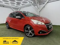 Używany Peugeot 208 Prestige 2016 Pomarańczowy Hatchback