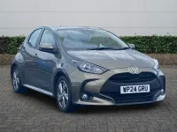 Used Toyota Yaris 116 HP (85 kW) 2024 Titan bronze Hatchback