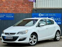 Used Vauxhall Astra SRi 100 HP (73 kW) 2014 White Hatchback