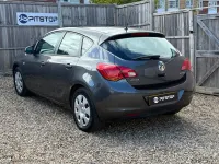 Second-hand Vauxhall Astra S 130 CP (95 kW) 2012 Gri Hatchback