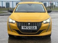 Gebraucht Peugeot 208 Active+ 102 PS (75 kW) 2023 Gelb Kleinwagen