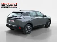 Used Peugeot 2008 Active 100 HP (73 kW) 2024 Grey SUV