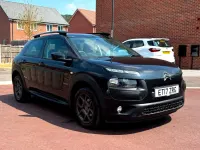 Used Citroën C4 Cactus Feel 2017 Black Hatchback