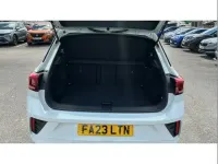 Used VW T-Roc R-line 150 HP (110 kW) 2023 White SUV