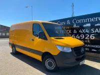 Begagnad Mercedes Sprinter 163 HK (119 kW) 2019 Gul Van