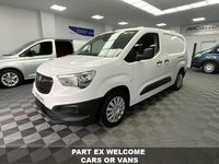 Used Vauxhall Combo Edition 100 HP (73 kW) 2020 White MPV