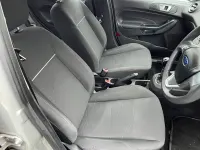 Używany Ford Fiesta Style 2014 Srebrny Hatchback