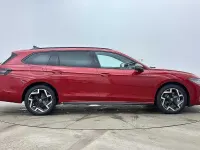 New VW Passat R-line 204 HP (150 kW) 2026 Red Estate