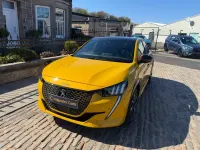 Used Peugeot e-208 GT-line 100 kW (136 HP) 2020 Yellow Hatchback