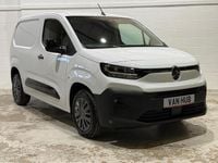 New Citroën Berlingo 101 HP (74 kW) 2025 White MPV