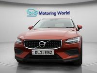 Usado Volvo V60 CC 2021 Vermelho Carrinha