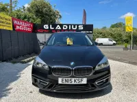 Begagnad BMW 218 Luxury Line 2015 Svart Halvkombi
