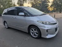 Used Toyota Estima 170 HP (125 kW) 2013 Silver