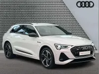 Usado Audi e-tron Black Edition 300 kW (408 HP) 2023 Branco SUV