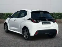 Used Toyota Yaris 116 HP (85 kW) 2024 White Hatchback