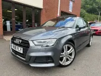 Usado Audi A3 S-Line 116 CV (85 kW) 2018 Gris Berlina
