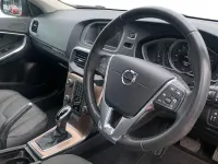 Begagnad Volvo V40 152 HK (111 kW) 2019 Halvkombi