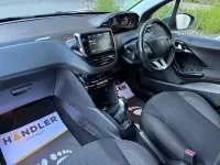 Begagnad Peugeot 208 S 2019 Grå Halvkombi