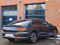 Begagnad VW Arteon R-line 2018 Grå Halvkombi