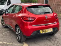 Używany Renault Clio IV Dynamique 90 KM (66 kW) 2016 Czerwony Hatchback