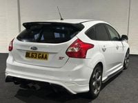 Used Ford Focus ST 2013 White Hatchback