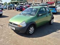 Usado Ford Ka 70 HP (51 kW) 2006 Verde Citadino
