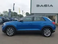 Used VW T-Roc SE 150 HP (110 kW) 2019 Blue SUV