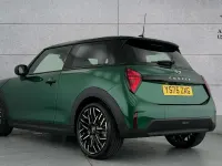 Occasion Mini Cooper Hatch 113 kW (154 ch) 2025 Vert Citadine