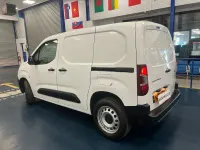 Used Peugeot Partner 100 HP (73 kW) 2021 White MPV