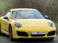Used Porsche 911 370 HP (272 kW) 2018 Yellow Coupe