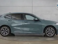 Used BMW 120 Sport Line 168 HP (123 kW) 2025 Green Hatchback