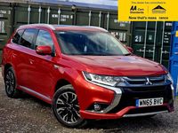 Used Mitsubishi Outlander P-HEV 200 HP (147 kW) 2015 Red Estate