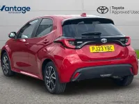 Used Toyota Yaris Design 113 HP (83 kW) 2023 Red Hatchback