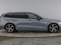 Used Volvo V60 R-Design 161 HP (118 kW) 2022 Estate