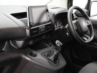 Used Citroën Berlingo 75 HP (55 kW) 2021 White MPV